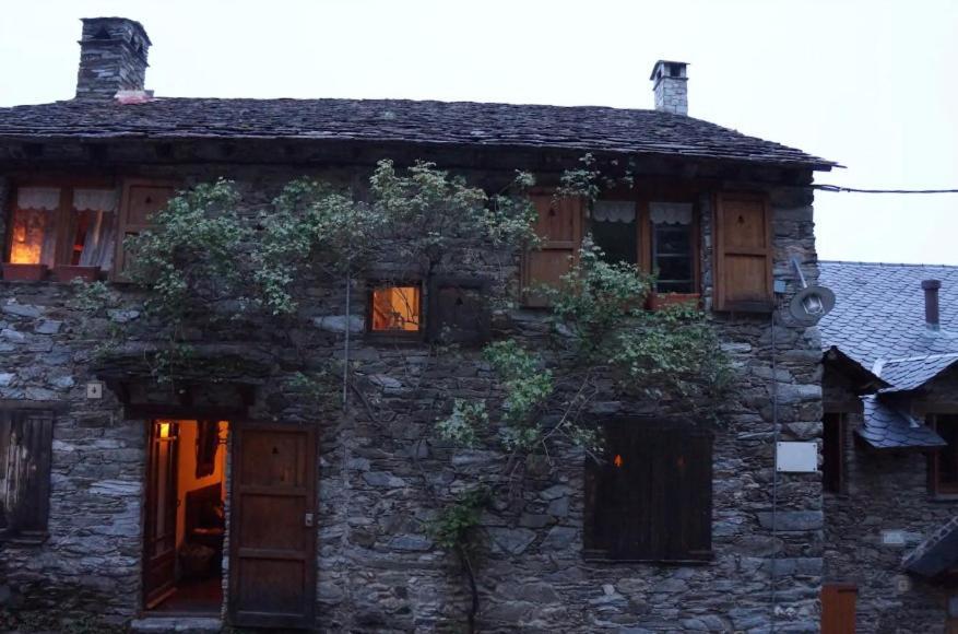 Casa De La Font De Dalt Villa Queralbs Ngoại thất bức ảnh